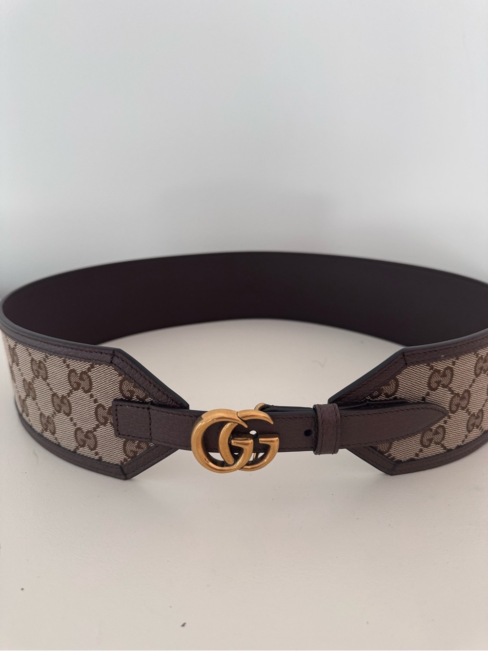 Gucci Beige and Brown GG Canvas Belt with Gold Double G Buckle - Picture 9 of 12